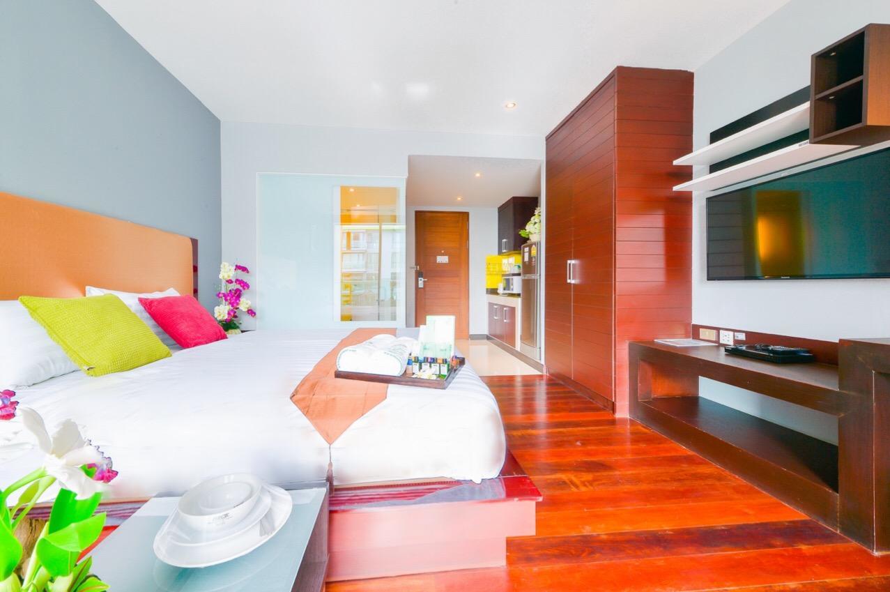 Nice Residence Hotel Huahin - Sha Extra Plus Exterior photo